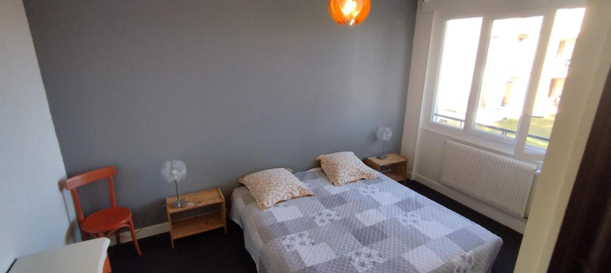 Joli F2 En Face De La Gare De Paray-Le-Monial Apartamento Exterior foto